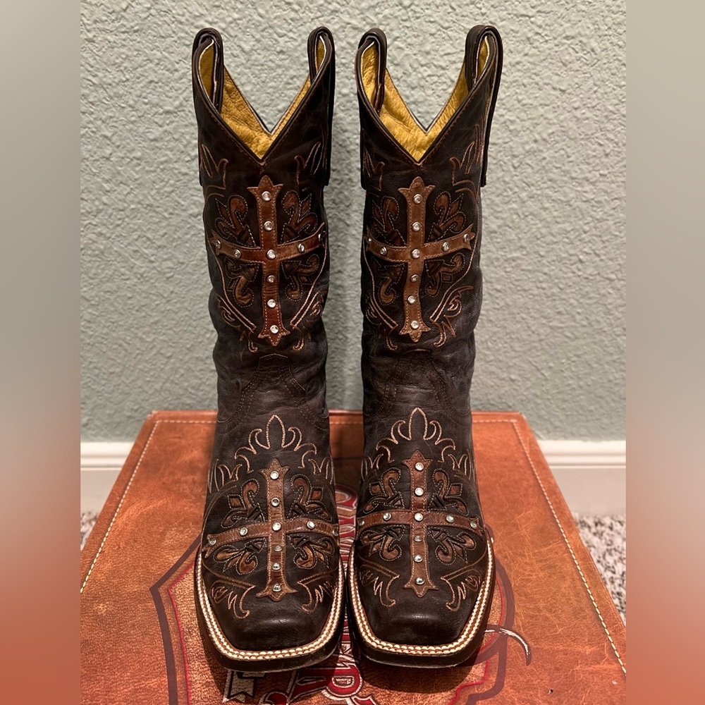 Beautiful Cowgirl Boots